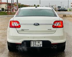 Ford Taurus